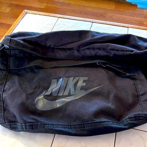 Nike Tech Hip Pack Crossbody Bag in Black.